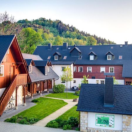 Apartman-Hotel Jitravsky Dvorec Rynoltice Kültér fotó